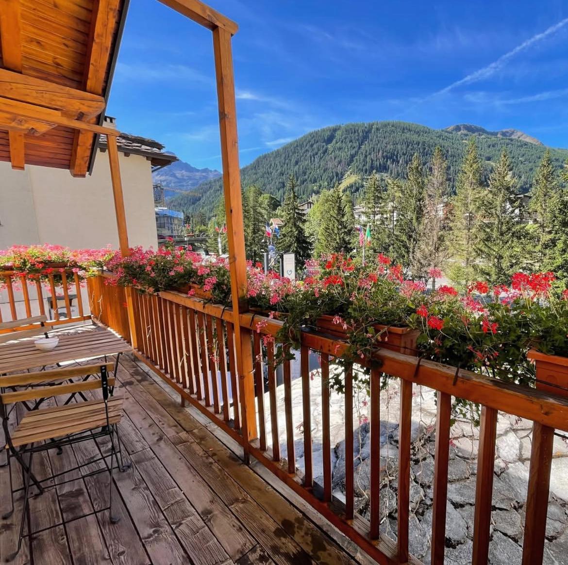 Hotel Coeur Du Village لا تْويلي المظهر الخارجي الصورة